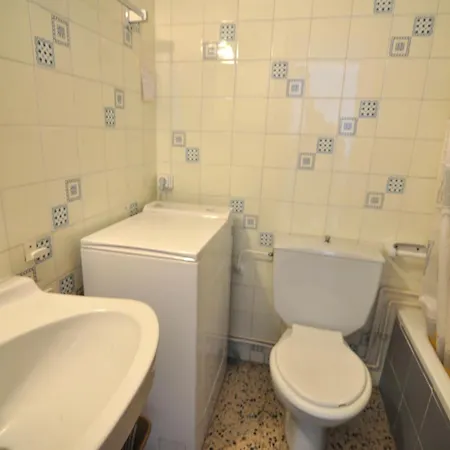 Rnet - Ii Apartment